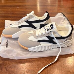 DeFlorance Cloudea 2.0 sneakers size 8